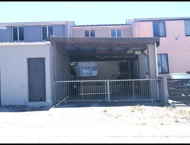 3 BEDROOM HOUSE FOR SALE IN WESTRIDGE